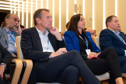 galeria-tribuna_sce-absentisme-i-ausentisme-7113