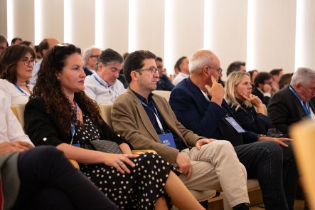 galeria-tribuna_sce-absentisme-i-ausentisme-7115