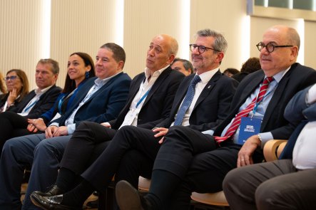 galeria-tribuna_sce-absentisme-i-ausentisme-7119