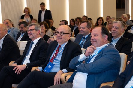 galeria-tribuna_sce-absentisme-i-ausentisme-7142