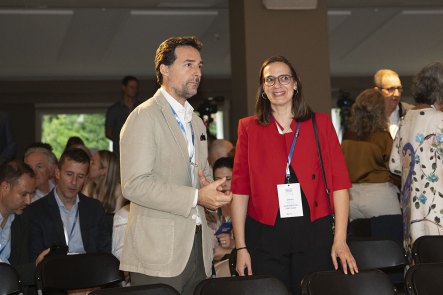 galeria-tribuna_sce-immigracio-i-empresa-2-743990