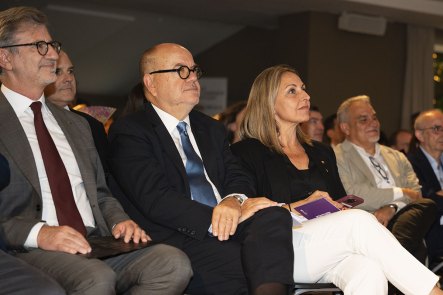 galeria-tribuna_sce-immigracio-i-empresa-2-744042