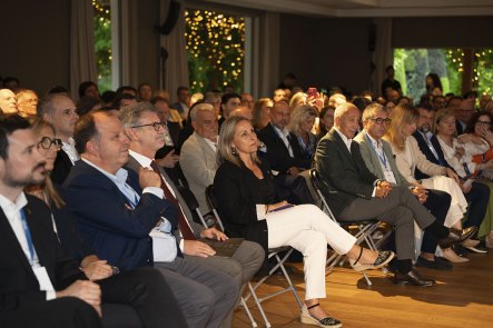 galeria-tribuna_sce-immigracio-i-empresa-2-744057
