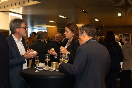 tribuna-sce-2023-nov-repte_digital_banca-08075