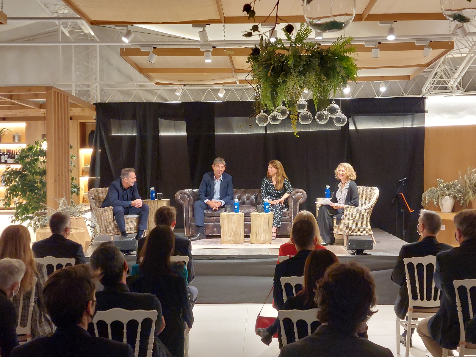 Converses 2021 La nova edició de Converses debat sobre el paper de la cultura com a dinamitzador de l’economia