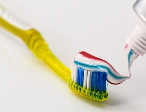 El Centre Dental Francesc Macià explica els principals consells per cuidar les dents durant les vacances d’estiu