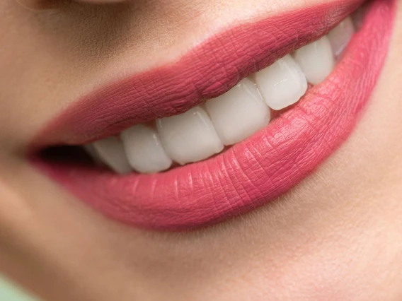 El Centre Dental Francesc Macià ofereix consells per evitar la sensibilitat de les dents durant aquest estiu