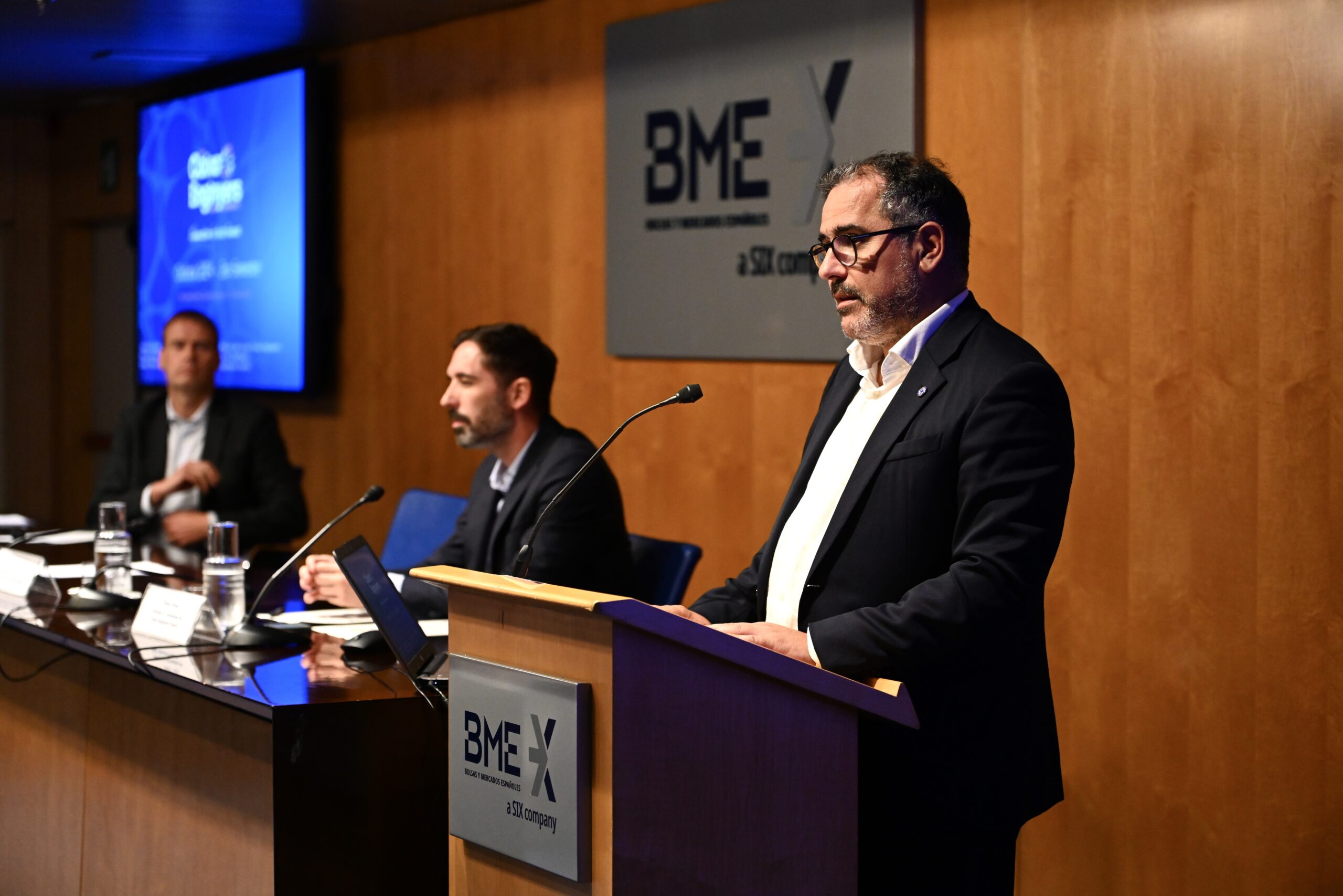 Caixa d’Enginyers Presenta les Perspectives Econòmiques i Financeres per al Segon Semestre de 2024,