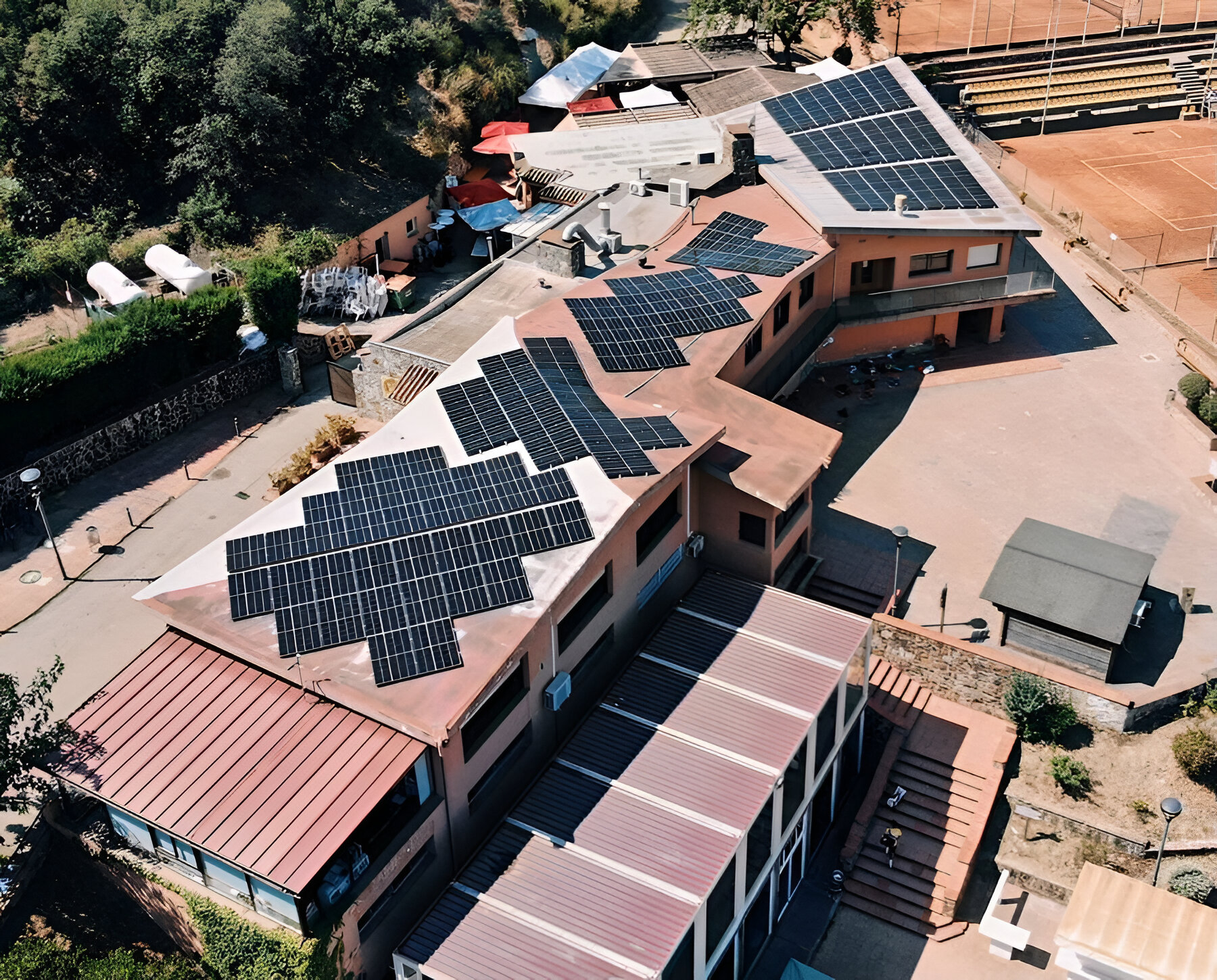 Origen Solar signa un acord de patrocini amb el Club Esportiu Valldoreix i reforça el seu compromís amb l’entorn local
