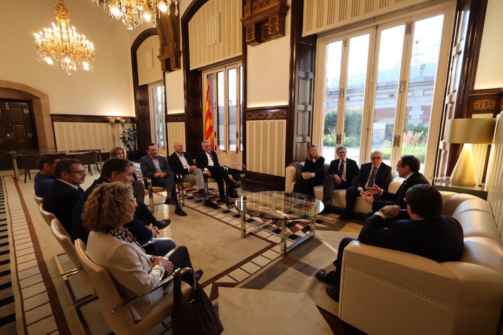 El president del Parlament de Catalunya, Josep Rull, rep en audiència una representació de Sant Cugat Empresarial