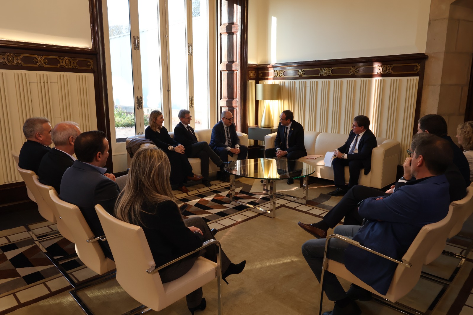 El president del Parlament de Catalunya, Josep Rull, rep en audiència una representació de Sant Cugat Empresarial