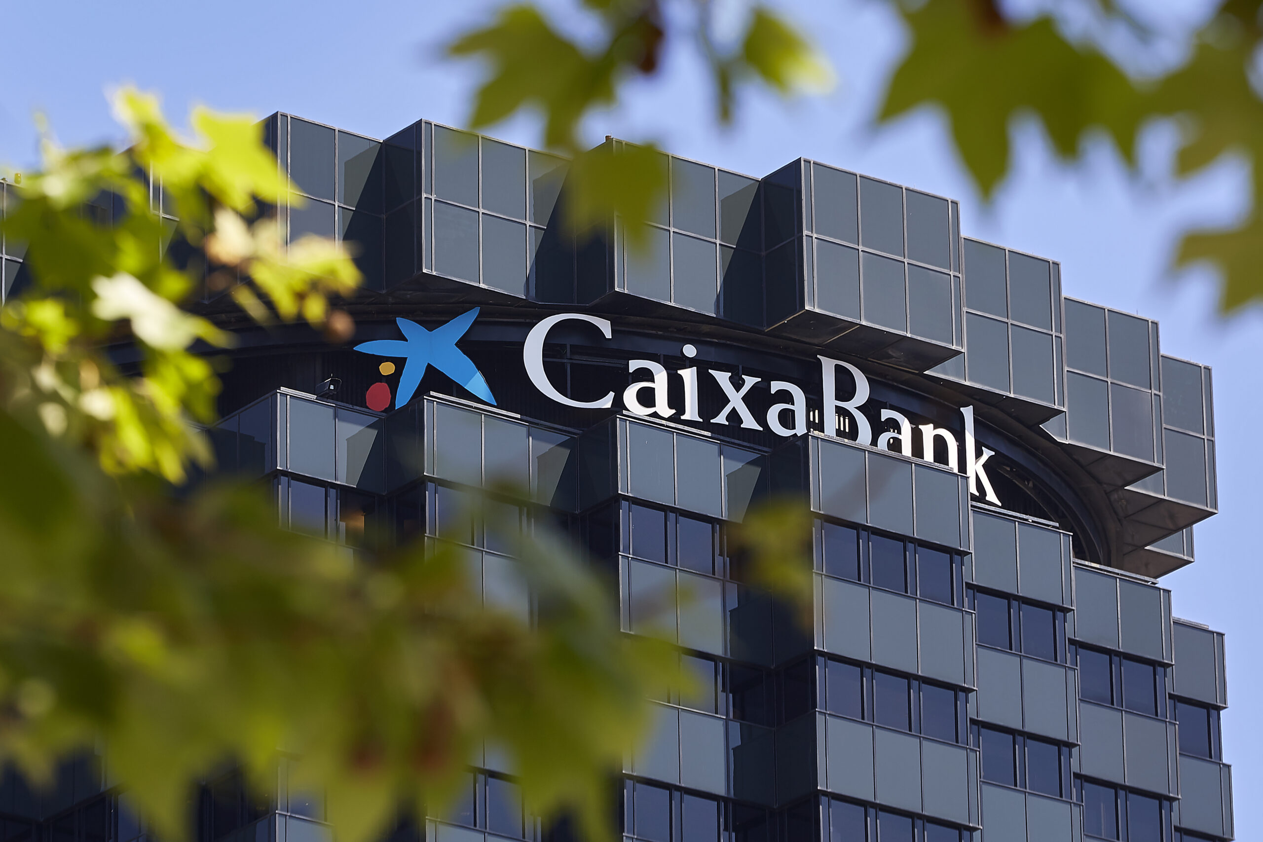CaixaBank, reconegut com a millor banc a Europa Occidental i Espanya per Global Finance