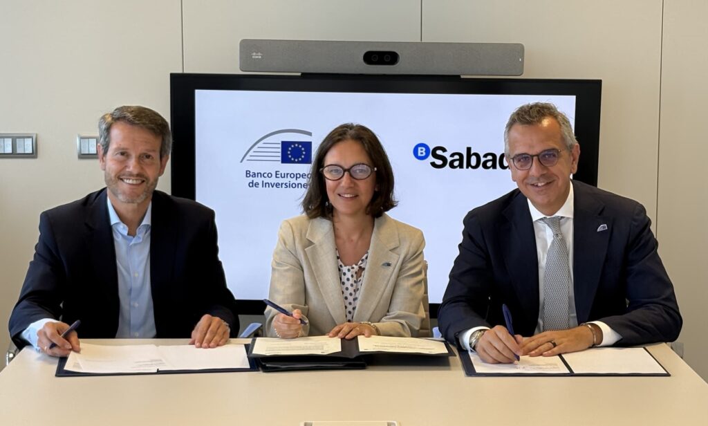 Banc Sabadell i el Grup BEI mobilitzen 1.000 milions d'euros per impulsar pimes i 'midcaps', incloent-hi projectes de seguretat i defensa