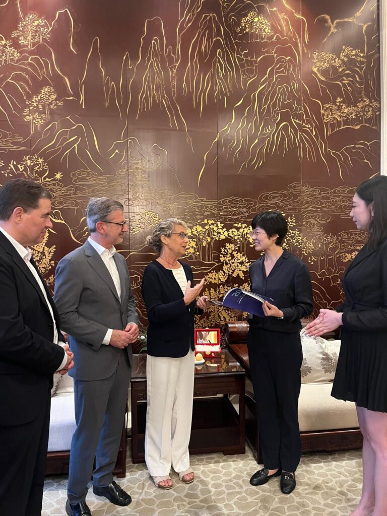 Sant Cugat Empresarial participa en la signatura de l'acord de col·laboració entre Sant Cugat i la ciutat xinesa de Changzhou