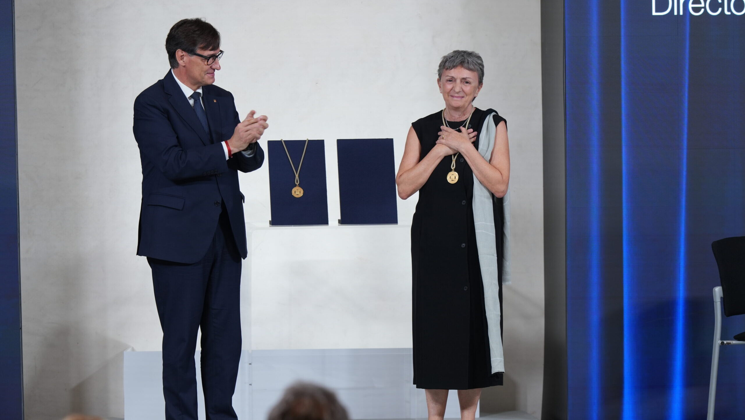 Caterina Biscari rep la Medalla d’Or de la Generalitat de Catalunya per la seva trajectòria i lideratge científic Caterina Biscari rep la Medalla d’Or de la Generalitat de Catalunya per la seva trajectòria i lideratge científic